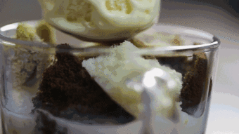 网红清补凉杯子,夏日清凉新宠，时尚养生两不误