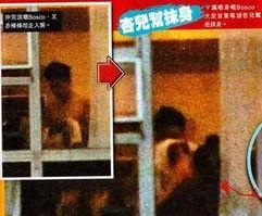 在家裸体明星,揭秘在家裸体明星的私密生活瞬间