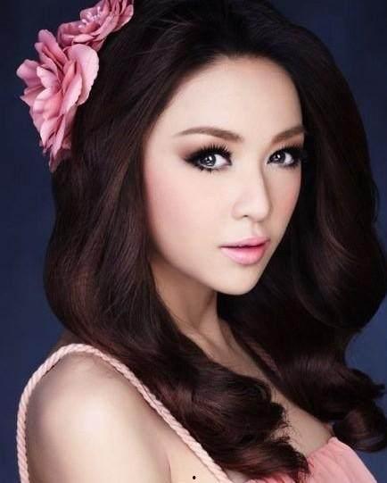 泰国女明星  bee,璀璨星途与魅力人生