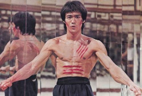 香港动作明星威龙