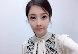 网红贵州小荣啊