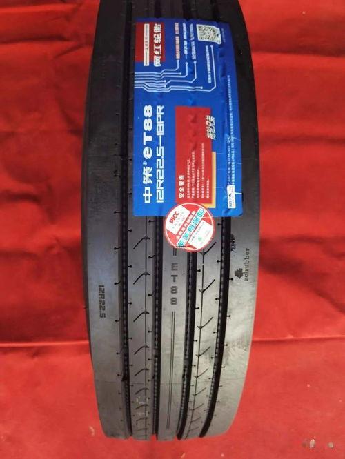 网红轮胎被扣图片,揭秘网络红人背后隐藏的交通安全隐患